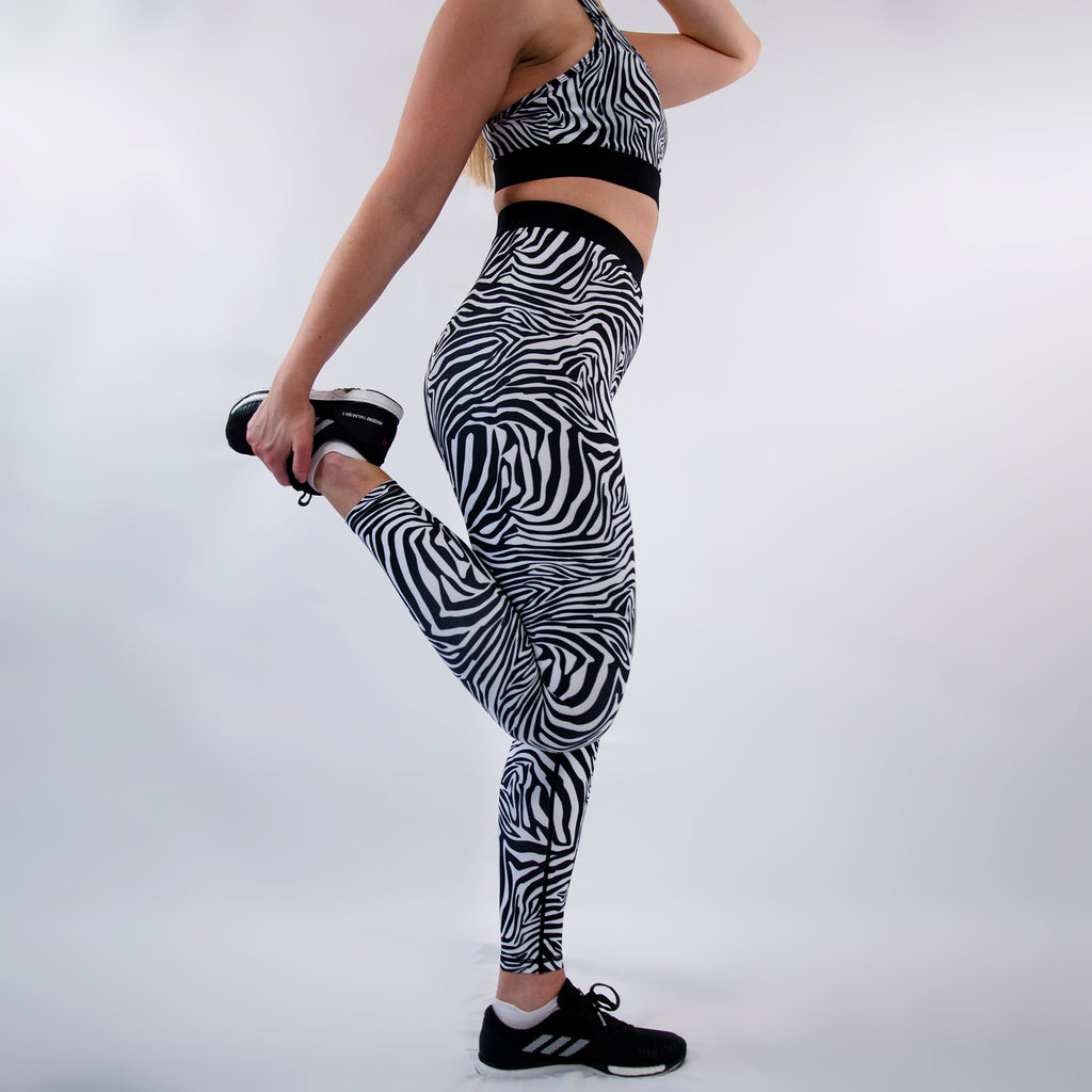 Energy Boost Patterned Leggings - Classic Zebra – ONEDGE